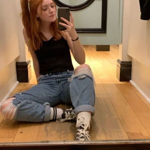 Meet your Posher, Laura